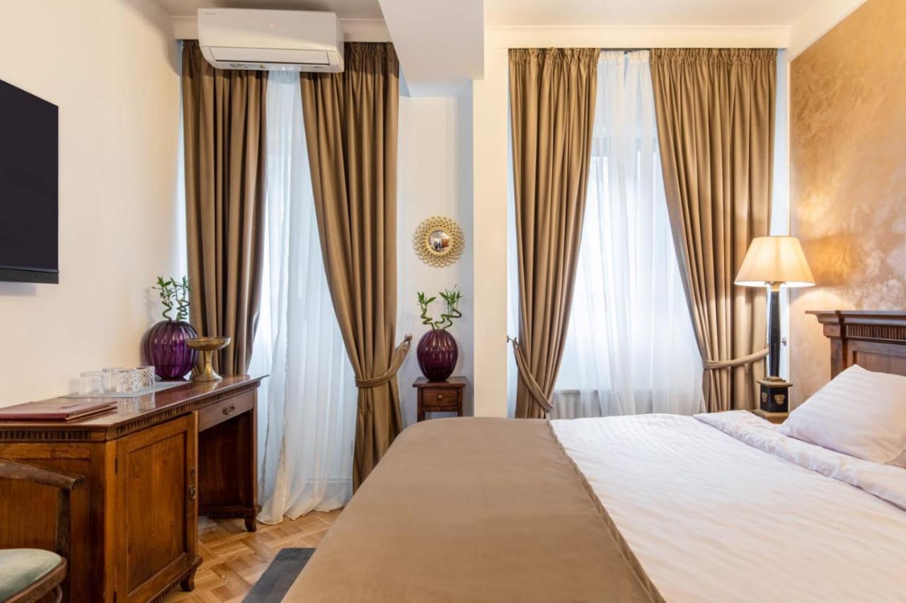 Clucerului Arc De Triomphe Hotel Букурещ Екстериор снимка